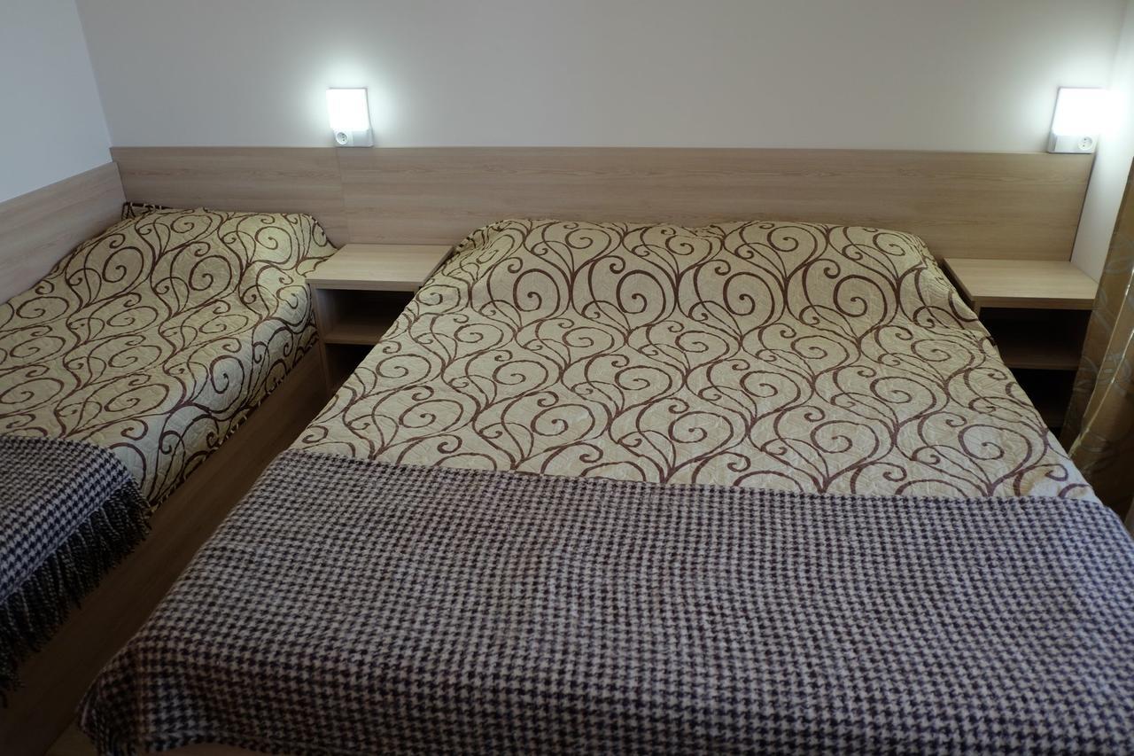 Lokomotiv 1006А Hotel Zatoka Buitenkant foto